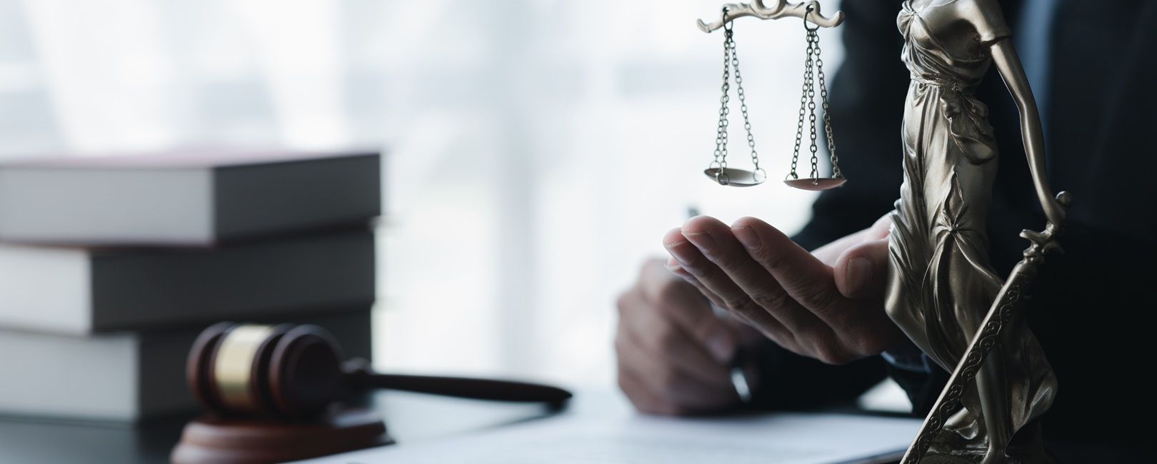 Recuperações judiciais no Brasil dispararam em 2025 com crédito caro, aponta Serasa