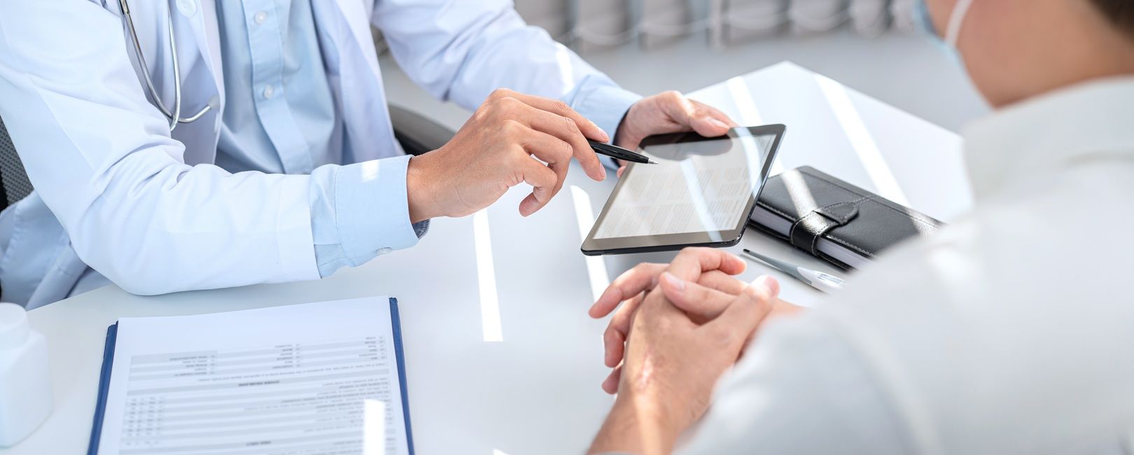 Lei nº 15.288/2025: orientação sobre INSS passa a ser dever dos hospitais