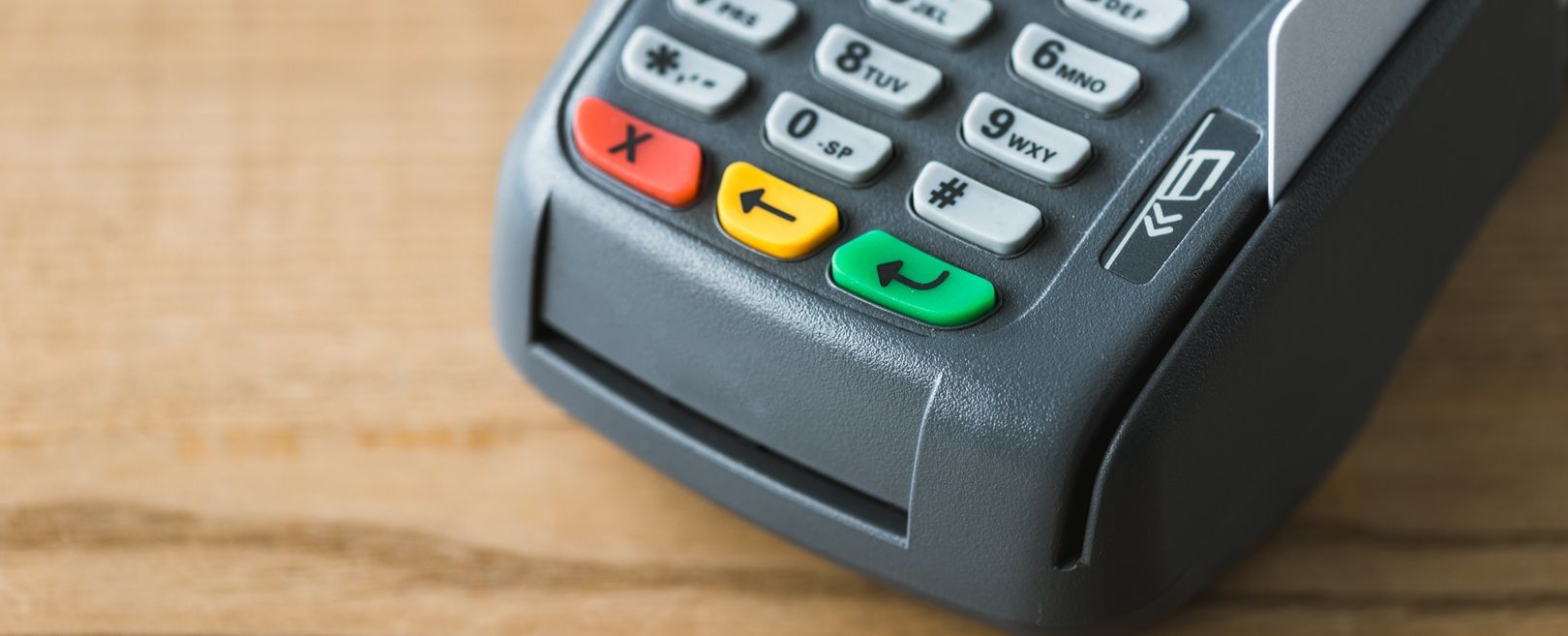 Governo estuda limitar taxas do VR e VA e ampliar flexibilidade no uso